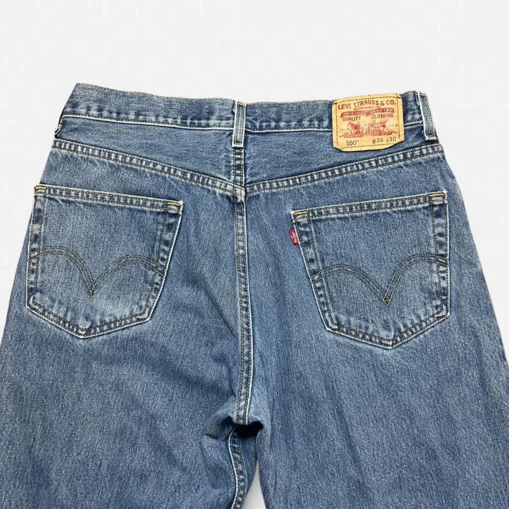 Vintage Levi‎ 550 Relaxed Fit Jeans Light Wash Size 34x30